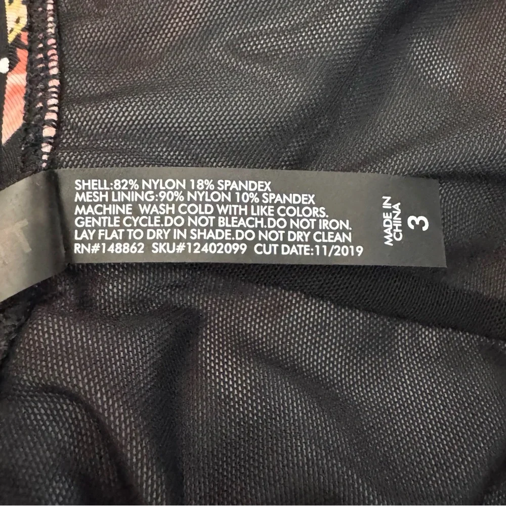 Torrid Floral & Polka Dot Tie Front Waist Wireless One Piece Swimsuit Size 3X - Picture 16 of 16